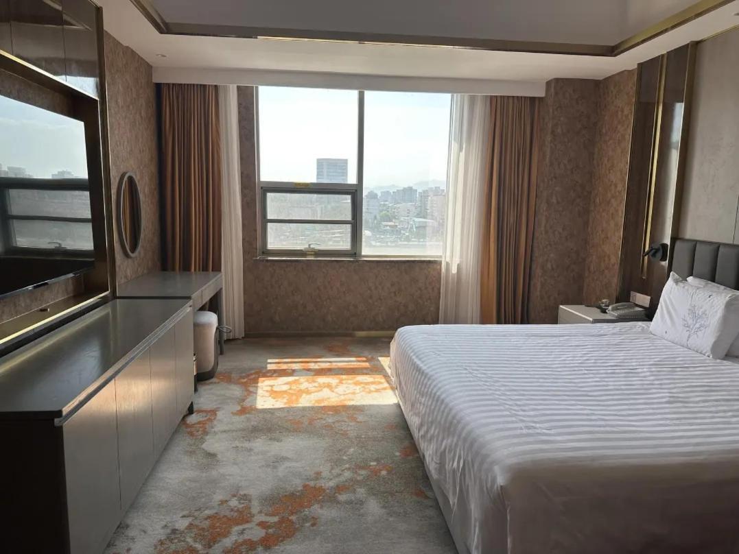 Beijing Jingyi Hotel المظهر الخارجي الصورة
